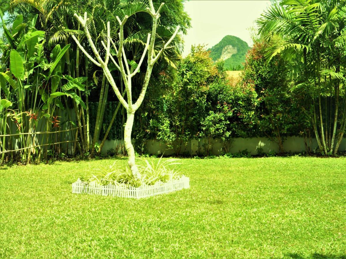 Honeybee Pool Villa Smooth As Silk Ao Nang Extérieur photo